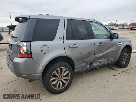 2013 Land Rover LR2 with VIN SALFR2BG1DH380410, listed as a Copart auction lot 44153815 with 71,099 mi miles and Salvage title. Bid and sale history available at DreamBid. Image 3.