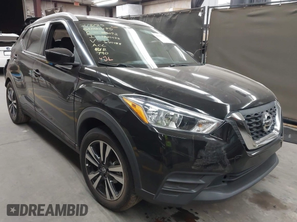 2019 Nissan Kicks SV with VIN 3N1CP5CU0KL554488, listed as a IAAI auction lot 41567731 with 92,951 mi miles. Bid and sale history available at carsss.com. Image 1.