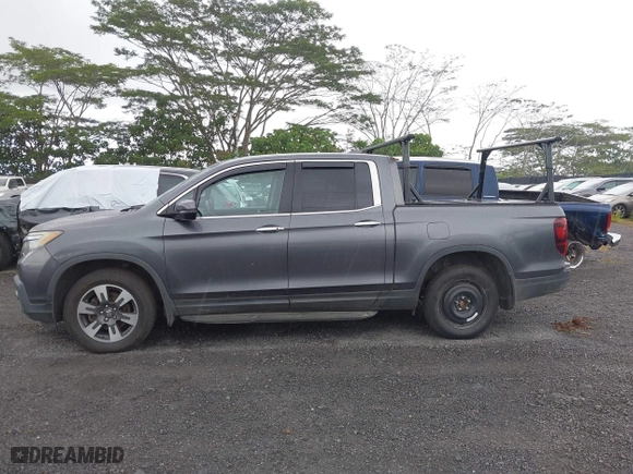 2017 Honda Ridgeline RTL-E with VIN 5FPYK3F76HB034774, listed as a IAAI auction lot 41754824 with 67,451 mi miles. Bid and sale history available at carsss.com. Image 14.