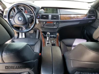 2013 BMW X5 xDrive50i with VIN 5UXZV8C50D0C14833, listed as a Copart auction lot 60749655 with 95,099 mi miles and Salvage title. Bid and sale history available at DreamBid. Image 8.