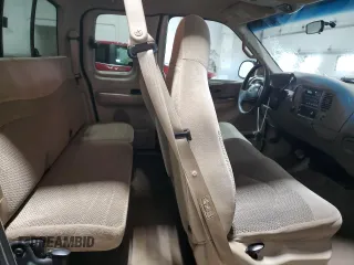 2000 Ford F-150 XL with VIN 1FTRX18L0YNA09450, listed as a Copart auction lot 47625885 with 0 mi miles and Clean Title. Bid and sale history available at carsss.com. Image 10.