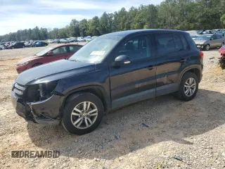 2013 Volkswagen Tiguan S z VIN WVGAV3AX6DW573597, wystawiony jako Copart lot #46115465 z przebiegiem 181 666 mil mil oraz Szkody całkowita. Historia ofert i sprzedaży dostępna na DreamBid. Obrazek 1.