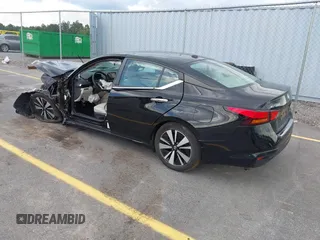 2021 Nissan Altima SV with VIN 1N4BL4DVXMN406122, listed as a IAAI auction lot 42512160 with 54,945 mi miles and . Bid and sale history available at DreamBid. Image 3.