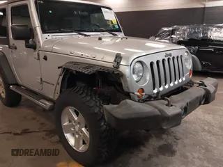 2008 Jeep Wrangler Rubicon с VIN 1J8GA64198L512120, выставлен на аукционе IAAI как лот 42091137 с пробегом 51 178 миль миль и . История ставок и продаж доступна на DreamBid. Изображение 6.