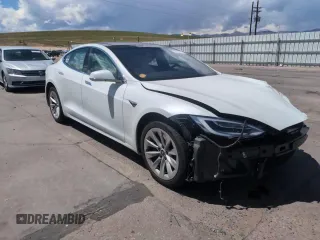 2017 Tesla Model S 100D with VIN 5YJSA1E29HF186222, listed as a Copart auction lot 55060935 with Not provided miles and Salvage title. Bid and sale history available at DreamBid. Image 14.