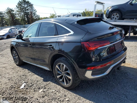 2023 Audi Q5 Sportback S line Premium Plus with VIN WA15AAFYXP2108382, listed as a Copart auction lot 70910494 with 25,081 mi miles and Salvage Title. Bid and sale history available at carsss.com. Image 2.
