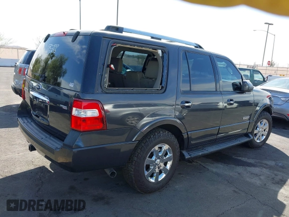 2007 Ford Expedition Limited with VIN 1FMFU19517LA31152, listed as a IAAI auction lot 41886254 with 191,806 mi miles. Bid and sale history available at carsss.com. Image 6.