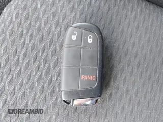 2024 Jeep Compass Latitude с VIN 3C4NJDBN4RT604668, выставлен на аукционе IAAI как лот 42708921 с пробегом 40 072 миль миль и . История ставок и продаж доступна на DreamBid. Изображение 11.