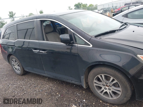2011 Honda Odyssey EX с VIN 5FNRL5H41BB098334, выставлен на аукционе IAAI как лот 42319265 с пробегом 221 321 миль миль и . История ставок и продаж доступна на DreamBid. Изображение 13.