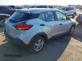 2020 Nissan Kicks S with VIN 3N1CP5BV7LL512184, listed as a IAAI auction lot 41639165 with 59,539 mi miles. Bid and sale history available at carsss.com. Image 4.