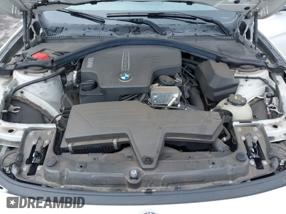 2015 BMW 3 Series 320i with VIN WBA3B1C5XFK137171, listed as a IAAI auction lot 41736278 with 28,673 mi miles. Bid and sale history available at carsss.com. Image 10.
