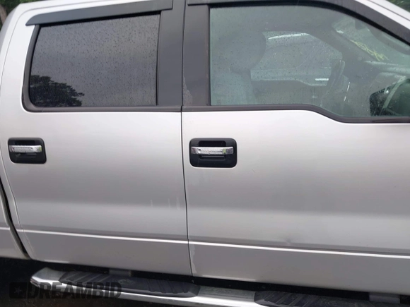 2013 Ford F-150 XL with VIN 1FTFW1CF5DKF63831, listed as a IAAI auction lot 39559854 with 125,721 mi miles and . Bid and sale history available at carsss.com. Image 13.