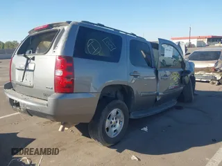 2008 Chevrolet Tahoe 3LT with VIN 1GNFK13078J207018, listed as a IAAI auction lot 41357759 with Not provided miles and . Bid and sale history available at DreamBid. Image 4.