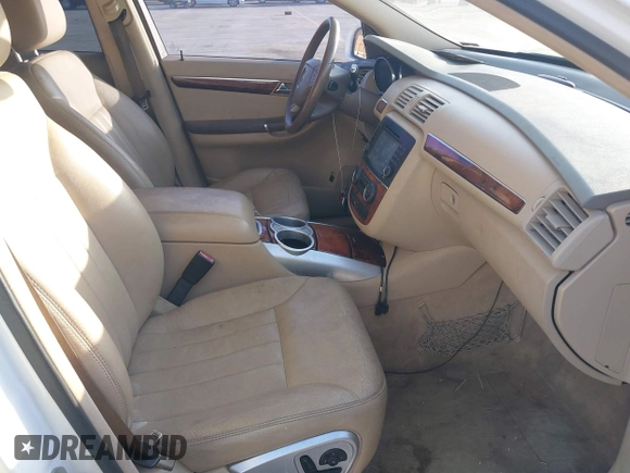 2007 Mercedes-Benz R 3.5L with VIN 4JGCB65E67A041599, listed as a IAAI auction lot 41776036 with 181,426 mi miles and . Bid and sale history available at DreamBid. Image 5.