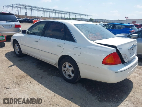 2001 Toyota Avalon XL z VIN 4T1BF28B91U183347, wystawiony jako IAAI lot #42441956 z przebiegiem 310 167 mil mil oraz . Historia ofert i sprzedaży dostępna na DreamBid. Obrazek 3.