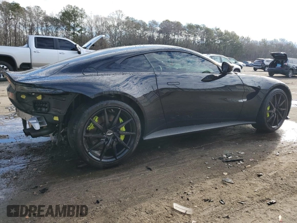 2020 Aston Martin Vantage z VIN SCFSMGAWXLGN02889, wystawiony jako Copart lot #41468605 z przebiegiem 21 815 mil mil oraz Szkoda całkowita • Salvage title. Historia ofert i sprzedaży dostępna na DreamBid. Obrazek 3.