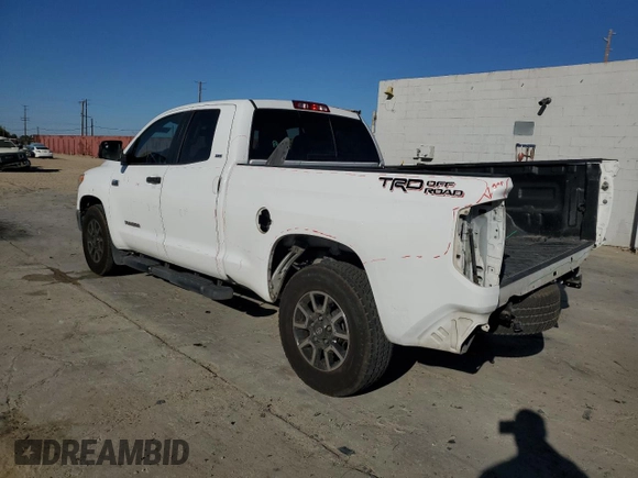 2017 Toyota Tundra 2WD SR5 with VIN 5TFRY5F12HX228646, listed as a Copart auction lot 73630424 with 286,551 mi miles and Salvage Title. Bid and sale history available at carsss.com. Image 2.