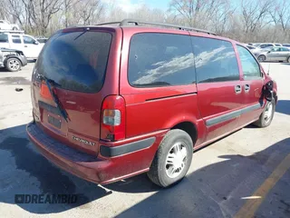 2002 Chevrolet Venture LS 1SC Pkg with VIN 1GNDX03EX2D199999, listed as a IAAI auction lot 41773328 with 212,777 mi miles. Bid and sale history available at carsss.com. Image 4.