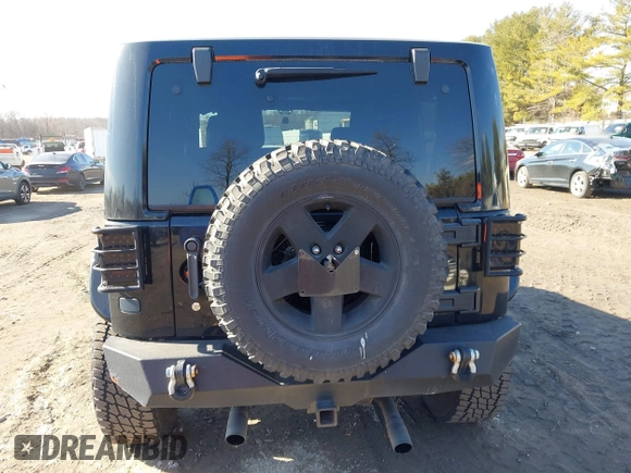 2011 Jeep Wrangler Rubicon with VIN 1J4HA6D14BL508098, listed as a IAAI auction lot 41423284 with 49,840 mi miles and . Bid and sale history available at carsss.com. Image 16.