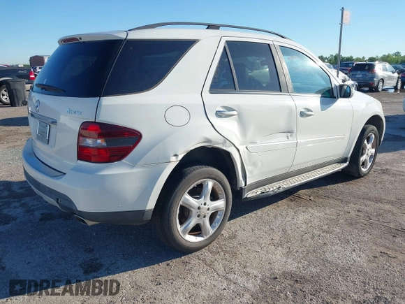 2008 Mercedes-Benz M 350 with VIN 4JGBB86E48A325840, listed as a IAAI auction lot 42199623 with 185,979 mi miles and . Bid and sale history available at DreamBid. Image 4.