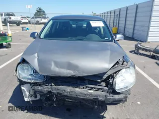 2010 Volkswagen Jetta Limited Edition with VIN 3VWRZ7AJ8AM107256, listed as a IAAI auction lot 42361571 with 110,548 mi miles and . Bid and sale history available at DreamBid. Image 13.