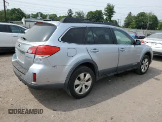 2012 Subaru Outback Limited with VIN 4S4BRBKC6C3261410, listed as a Copart auction lot 60916845 with 184,005 mi miles and Clean title. Bid and sale history available at DreamBid. Image 3.