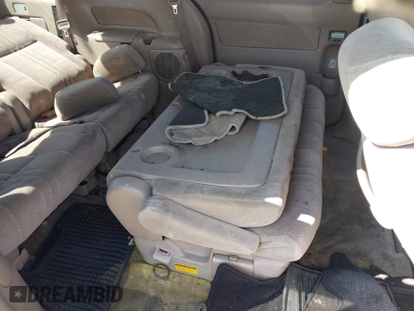 2001 Toyota Sienna CE with VIN 4T3ZF19C31U343097, listed as a IAAI auction lot 41911563 with Not Provided miles and . Bid and sale history available at DreamBid. Image 8.