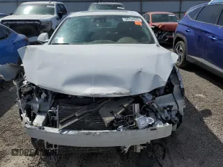 2017 Buick Regal Premium II with VIN 2G4GR5GX3H9134096, listed as a Copart auction lot 50752825 with 63,676 mi miles and Salvage title. Bid and sale history available at DreamBid. Image 5.