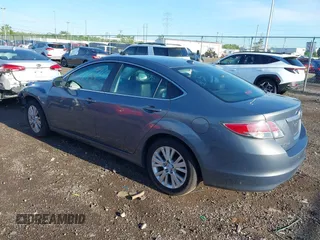 2009 Mazda 6 i Touring with VIN 1YVHP82A895M28041, listed as a IAAI auction lot 42151899 with 91,929 mi miles and . Bid and sale history available at carsss.com. Image 3.