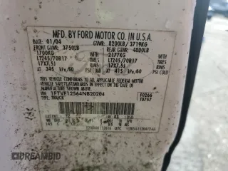 2004 Ford F-150 XL с VIN 1FTVF12564NB20204, выставлен на аукционе Copart как лот 50256655 с пробегом 211 041 миль миль и Списание • Salvage title. История ставок и продаж доступна на DreamBid. Изображение 12.