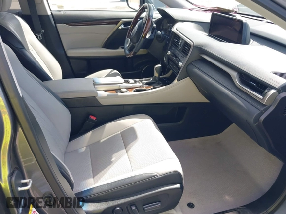 2017 Lexus RX 350 z VIN 2T2ZZMCA7HC035348, wystawiony jako IAAI lot #42357182 z przebiegiem 88 934 mil mil oraz . Historia ofert i sprzedaży dostępna na DreamBid. Obrazek 5.