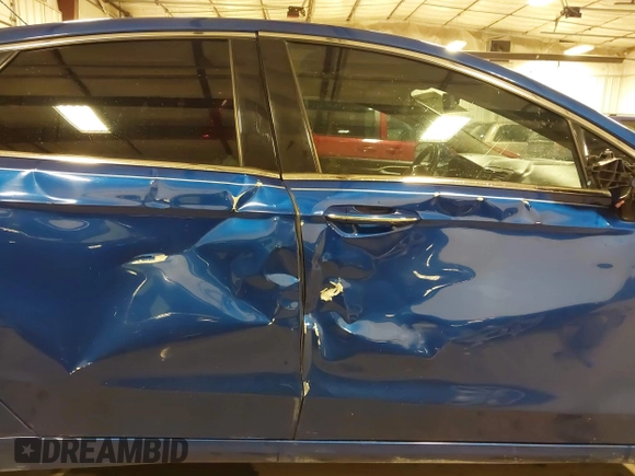 2017 Ford Fusion SE with VIN 3FA6P0H99HR340225, listed as a IAAI auction lot 41977752 with 97,385 mi miles. Bid and sale history available at carsss.com. Image 12.