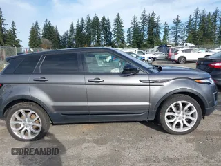 2017 Land Rover Range Rover Evoque SE with VIN SALVP2BG5HH195526, listed as a IAAI auction lot 40744525 with 106,618 mi miles. Bid and sale history available at carsss.com. Image 13.