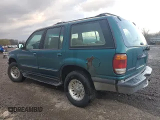 1998 Ford Explorer XL z VIN 1FMZU34X8WZB89467, wystawiony jako Copart lot #49973325 z przebiegiem 168 026 mil mil oraz Czysty tytuł • Clean title. Historia ofert i sprzedaży dostępna na DreamBid. Obrazek 2.