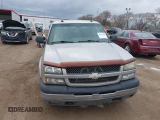 2004 Chevrolet Silverado 1500 Z71 with VIN 1GCEK19T54Z139397, listed as a IAAI auction lot 41932448 with 257,211 mi miles. Bid and sale history available at carsss.com. Image 6.