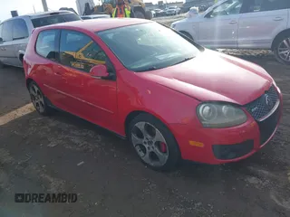 2007 Volkswagen GTI z VIN WVWEV71K67W025153, wystawiony jako IAAI lot #41489576 z przebiegiem 131 580 mil mil oraz . Historia ofert i sprzedaży dostępna na DreamBid. Obrazek 1.