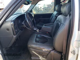2004 Chevrolet Avalanche Z66 with VIN 3GNEC12T04G200072, listed as a Copart auction lot 70429874 with Not Provided miles and Non Repairable. Bid and sale history available at DreamBid. Image 7.