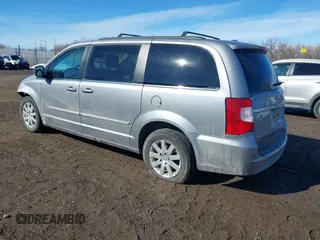 2014 Chrysler Town & Country Touring with VIN 2C4RC1BG8ER208400, listed as a IAAI auction lot 41611970 with 105,589 mi miles. Bid and sale history available at carsss.com. Image 3.