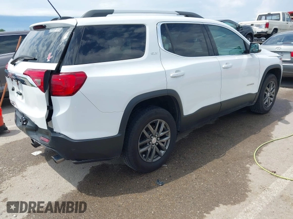 2017 GMC Acadia SLT z VIN 1GKKNMLS3HZ190239, wystawiony jako IAAI lot #42283162 z przebiegiem 170 117 mil mil oraz . Historia ofert i sprzedaży dostępna na DreamBid. Obrazek 4.