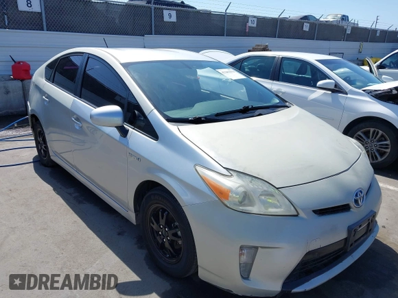 2015 Toyota Prius Four with VIN JTDKN3DU1F1986165, listed as a IAAI auction lot 42281036 with 212,838 mi miles and . Bid and sale history available at DreamBid. Image 6.