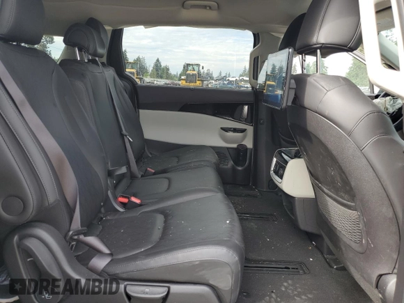 2022 Kia Carnival SX with VIN KNDNE5H31N6183285, listed as a Copart auction lot 69248404 with 31,083 mi miles and Salvage Title. Bid and sale history available at carsss.com. Image 11.