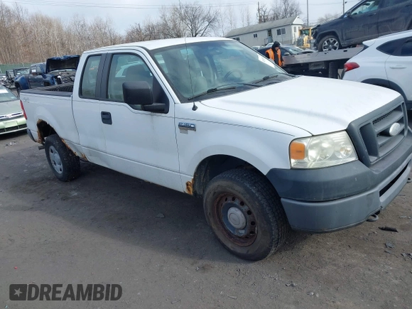 2007 Ford F-150 STX with VIN 1FTRX14W87NA63853, listed as a IAAI auction lot 41343967 with 59,513 mi miles. Bid and sale history available at carsss.com. Image 1.