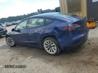 2022 Tesla Model 3 z VIN 5YJ3E1EA9NF368921, wystawiony jako Copart lot #60301705 z przebiegiem 91 048 mil mil oraz Czysty tytuł • Clean title. Historia ofert i sprzedaży dostępna na DreamBid. Obrazek 2.