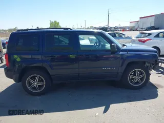 2016 Jeep Patriot Sport with VIN 1C4NJRBBXGD579801, listed as a IAAI auction lot 42040723 with 135,401 mi miles and . Bid and sale history available at carsss.com. Image 14.