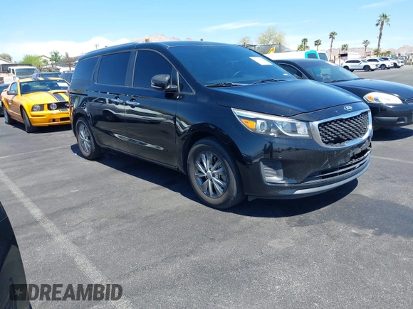 2017 Kia Sedona LX with VIN KNDMB5C17H6319935, listed as a IAAI auction lot 42025352 with 74,561 mi miles. Bid and sale history available at carsss.com. Image 1.
