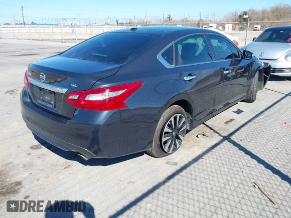 2018 Nissan Altima SR with VIN 1N4AL3AP0JC180577, listed as a IAAI auction lot 41378496 with 89,751 mi miles and . Bid and sale history available at carsss.com. Image 4.