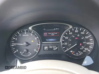 2015 Nissan Altima SL with VIN 1N4BL3AP6FC205820, listed as a IAAI auction lot 42188752 with 155,737 mi miles and . Bid and sale history available at carsss.com. Image 7.