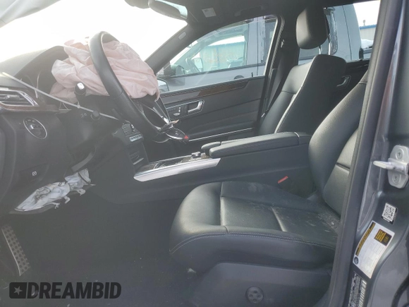 2016 Mercedes-Benz E-Class E 350 Luxury with VIN WDDHH8JB6GB333673, listed as a Copart auction lot 45701125 with 46,956 mi miles and Salvage Title. Bid and sale history available at carsss.com. Image 7.