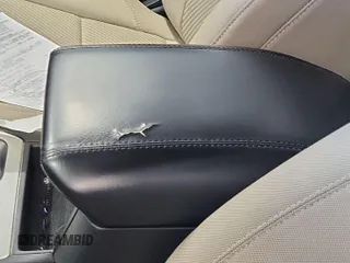2021 Ford Explorer z VIN 1FMSK7BH6MGC31508, wystawiony jako IAAI lot #42418694 z przebiegiem 94 818 mil mil oraz . Historia ofert i sprzedaży dostępna na DreamBid. Obrazek 1.