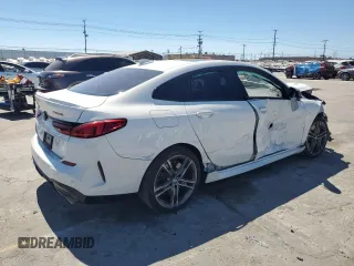 2020 BMW 2 Series M235i xDrive with VIN WBA13AL02L7F86225, listed as a Copart auction lot 68057514 with 38,081 mi miles and Salvage Title. Bid and sale history available at carsss.com. Image 3.